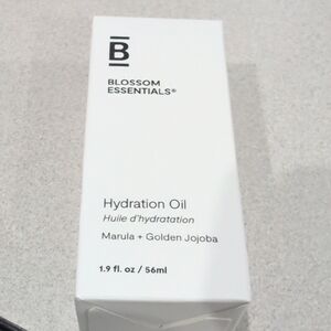 Blossom Essentials Hydration Oil